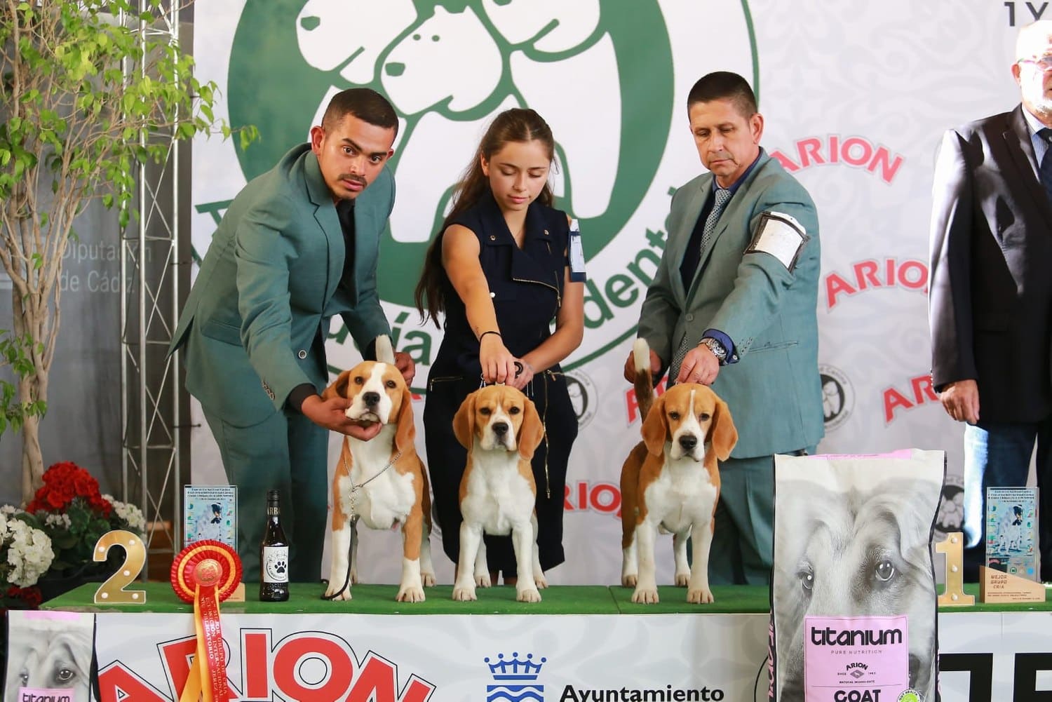 Lote de cría de El Imperio Canino en Jerez 2025