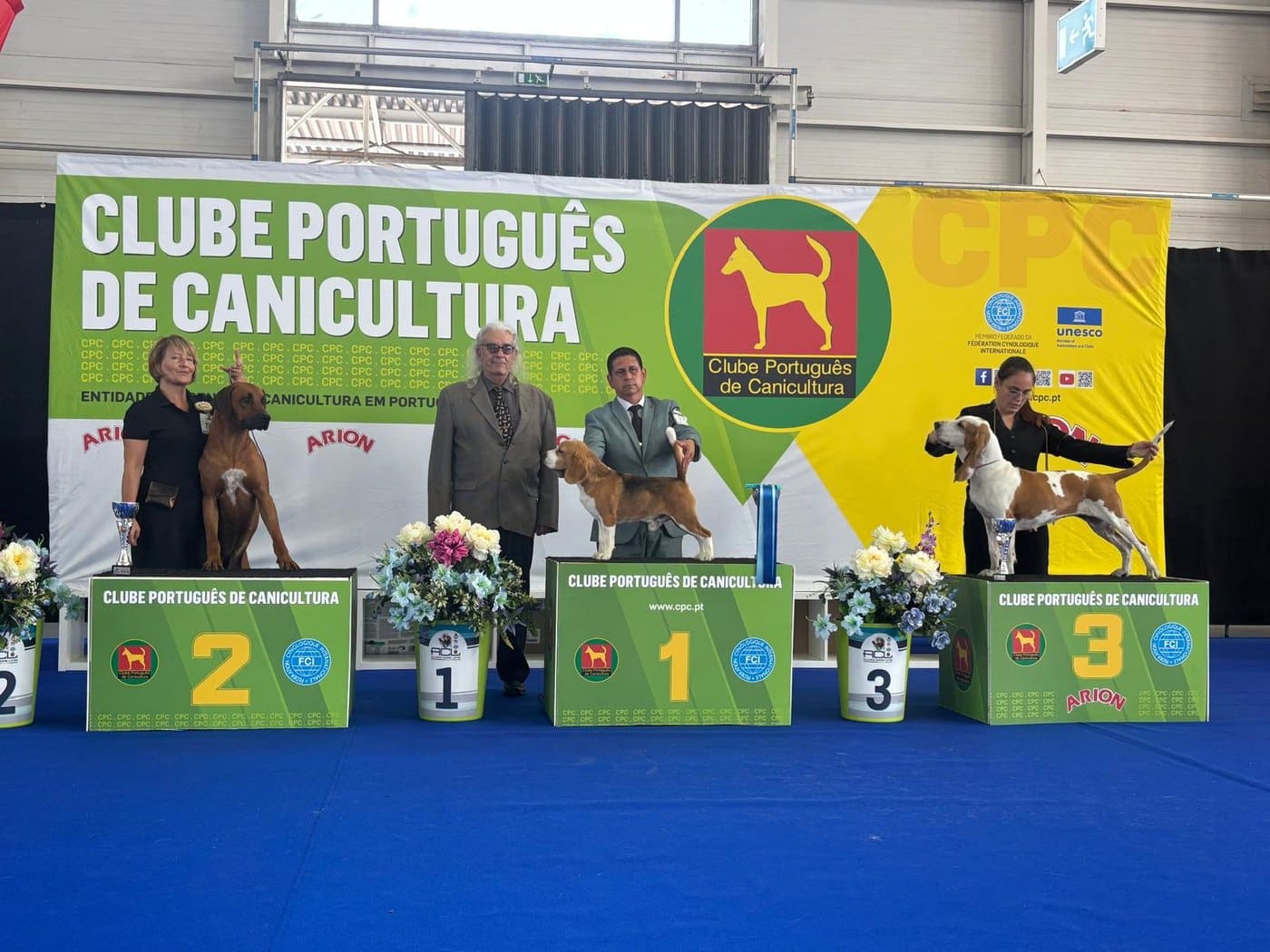 Ñu del Imperio Canino en exposición